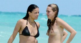 Michelle Rodriguez y Cara Delevingne Pilladas Besándose